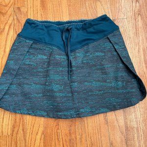 Women's teal Decathlon skort, size XS